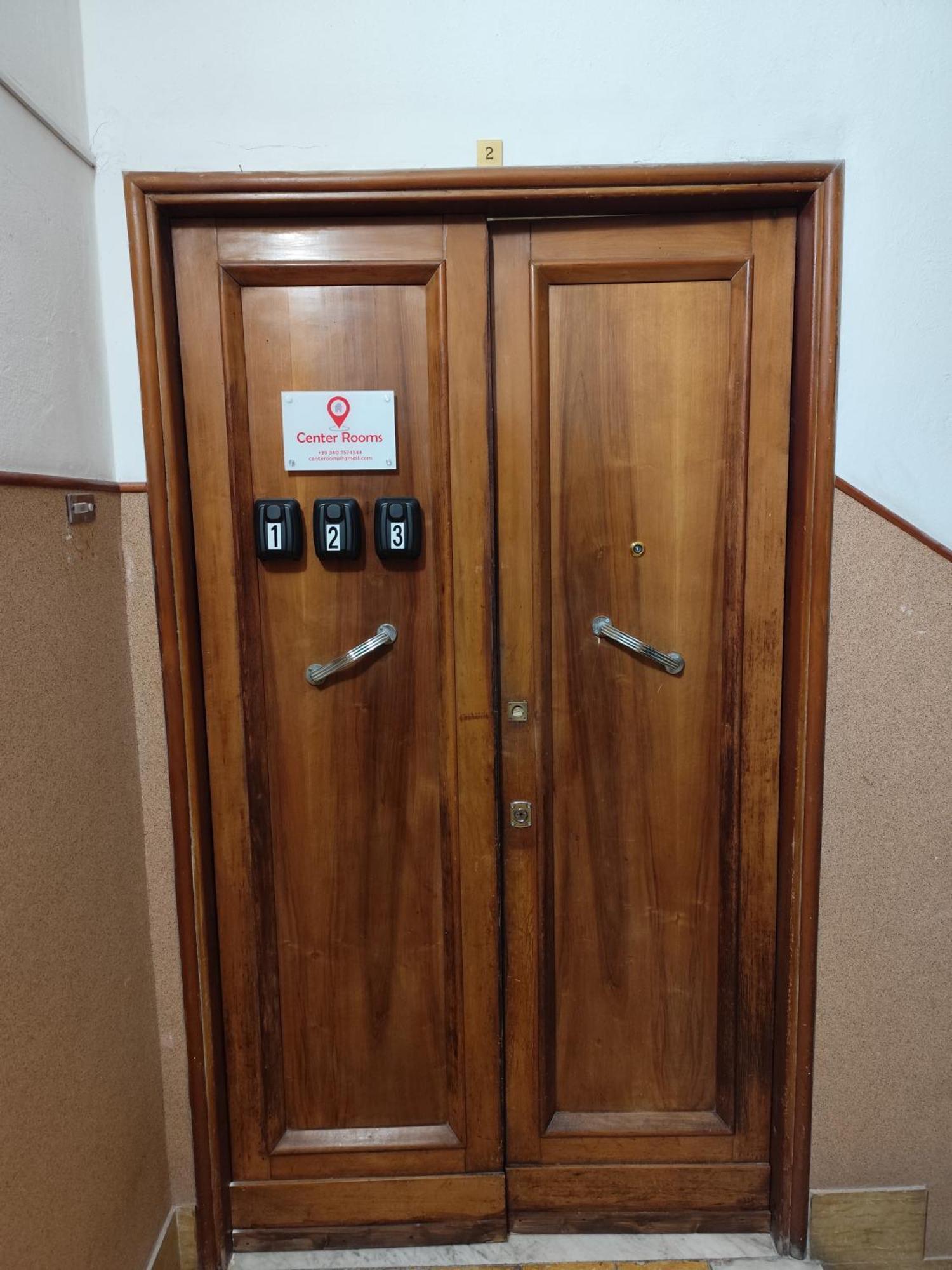 Center Rooms La Spezia Exterior photo